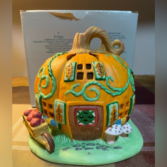 PartyLite Pumpkin House Tealight Candle Holder Halloween Autumn, B94 - Picture 1 of 10